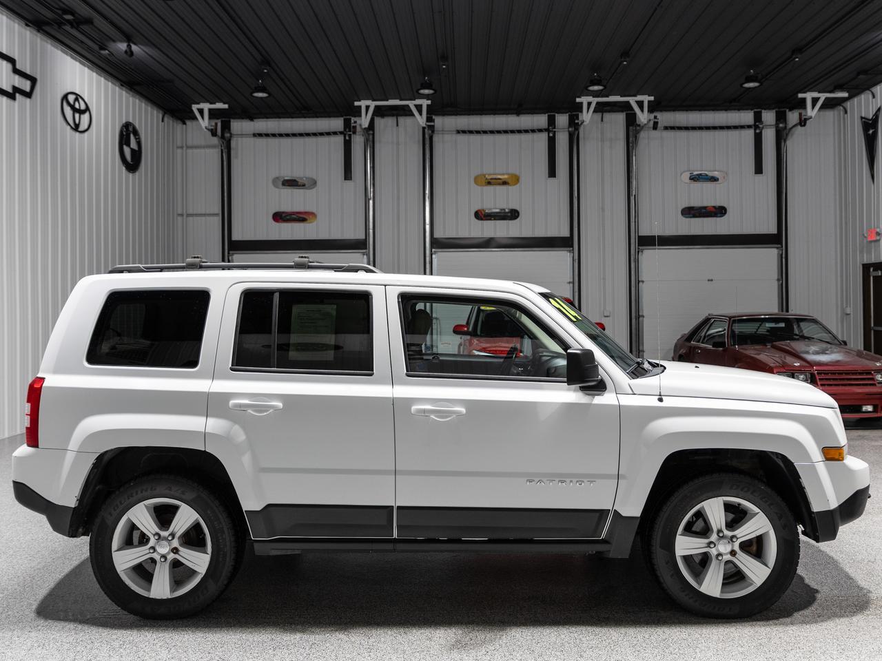 2014 Jeep Patriot Latitude 4WD Cranberry PA