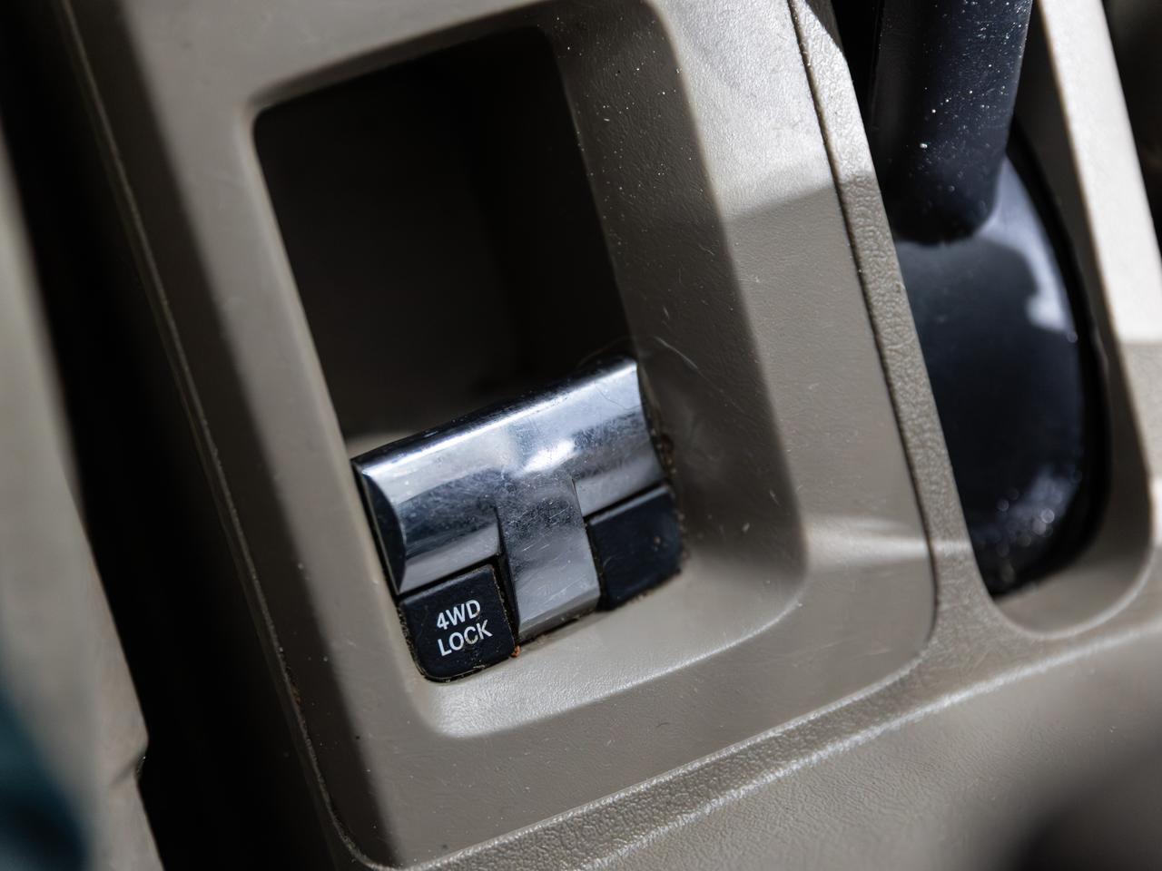 2014 Jeep Patriot Latitude 4WD Cranberry PA