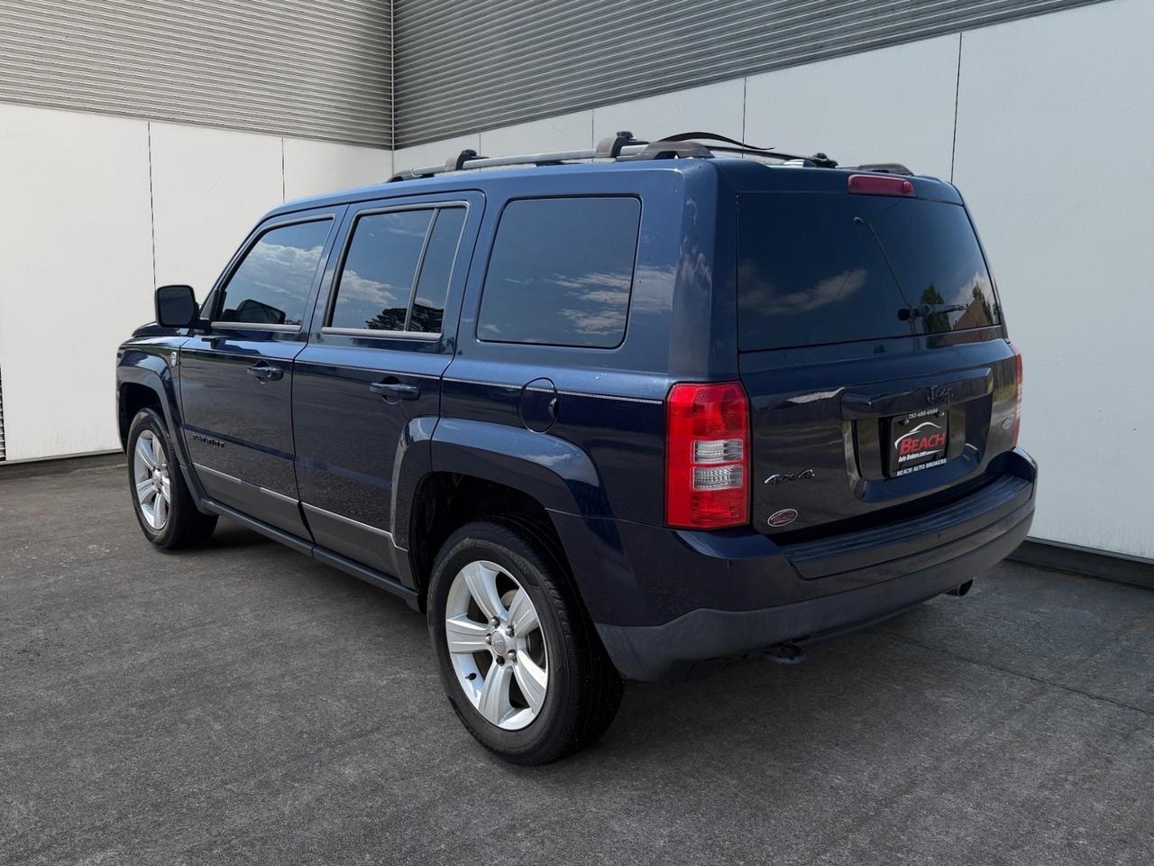 2014 Jeep Patriot Latitude, HEATED SEATS, SUNROOF, BLUETOOTH, POWER/HEATED MIRRORS, UNIVERSAL GARAGE DOOR OPENER, KEYLESS ENTRY, COME AND TEST DRIVE THIS JEEP PATRIOT TODAY! Norfolk VA
