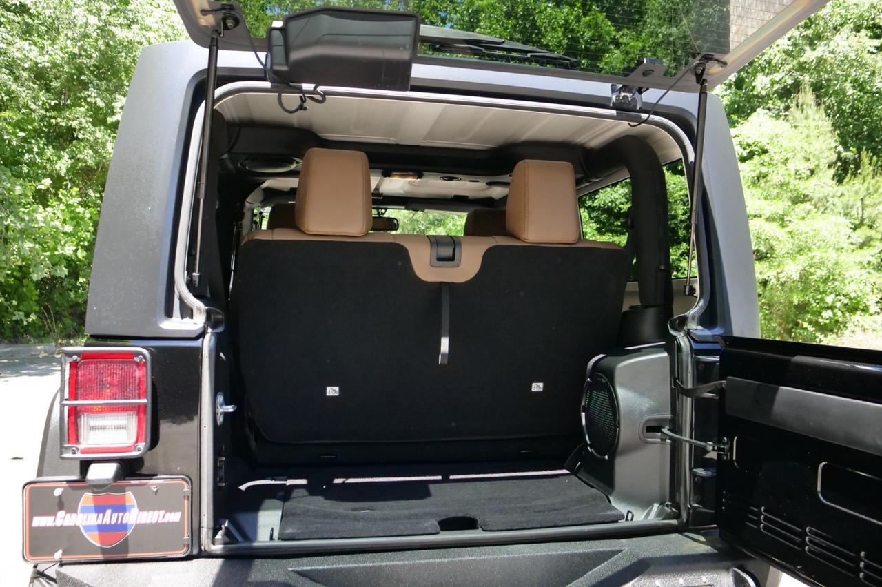 2014 Jeep Wrangler Rubicon 4X4 / Upgrades / Power Convenience Group! Lincolnton NC