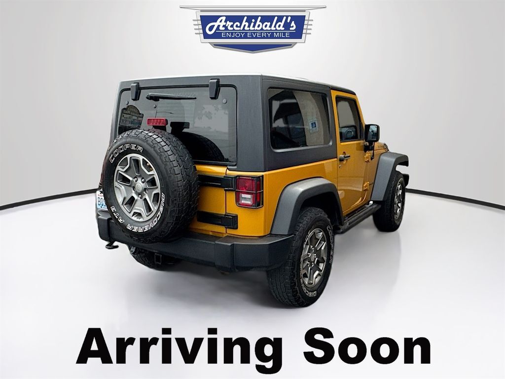 2014 Jeep Wrangler Rubicon photo 2