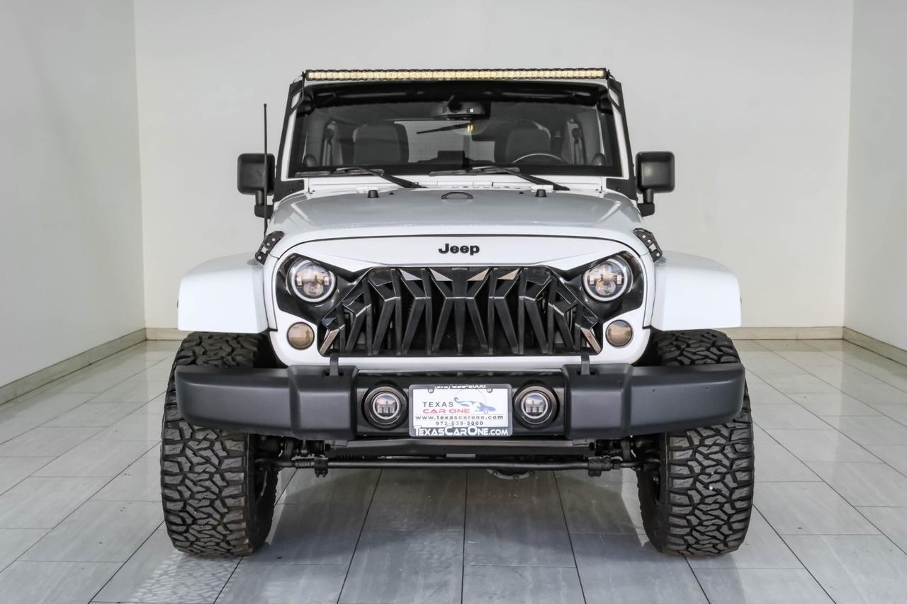 2014 Jeep Wrangler UNLIMITED SAHARA 4WD AUTOMATIC HARD TOP CONVERTIBLE NAVIGATION CRUISE CONTROL Carrollton TX