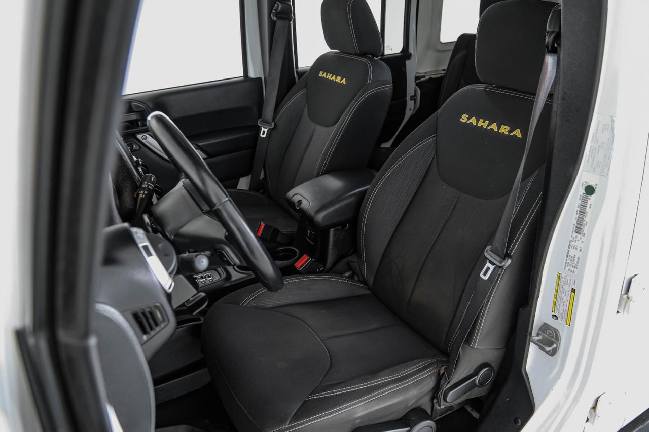 2014 Jeep Wrangler UNLIMITED SAHARA 4WD AUTOMATIC HARD TOP CONVERTIBLE NAVIGATION CRUISE CONTROL Carrollton TX