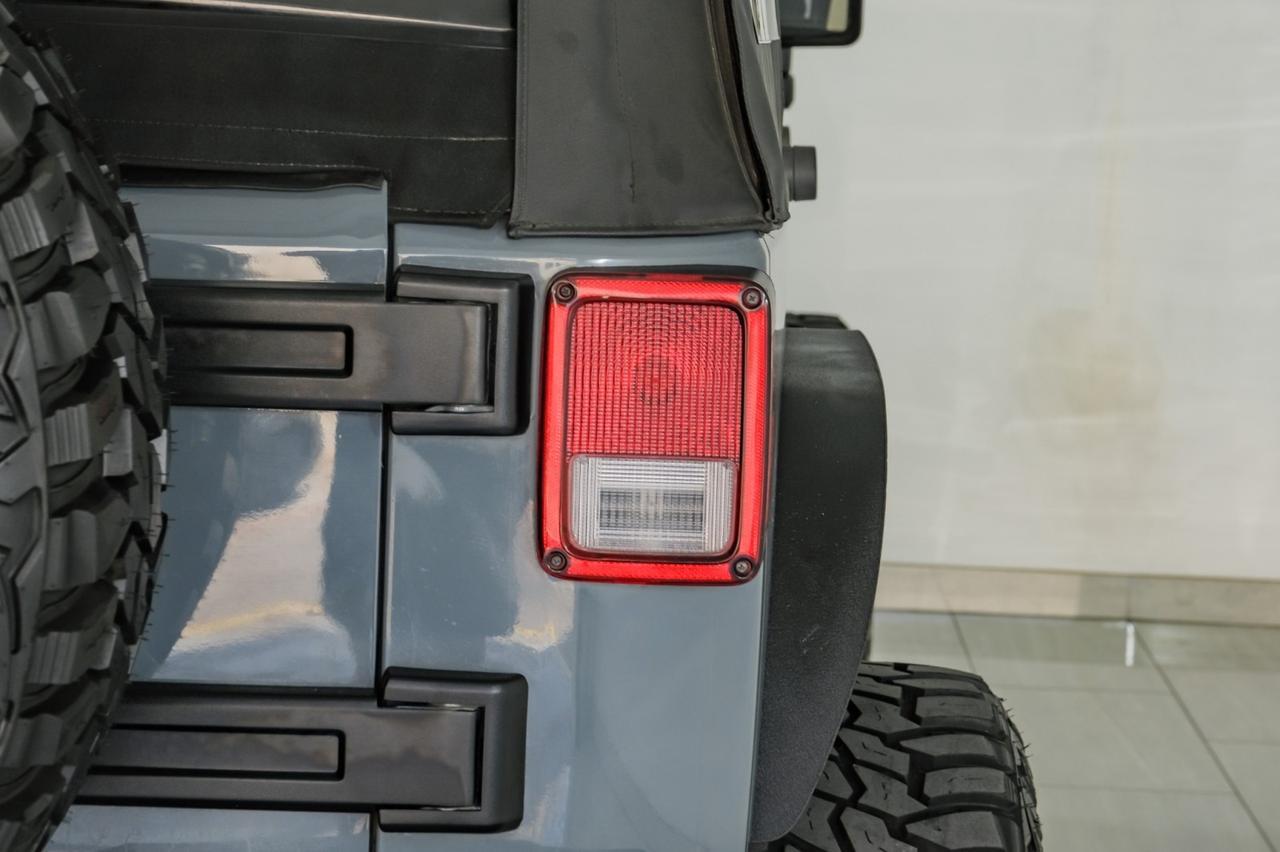 2014 Jeep Wrangler UNLIMITED SAHARA 4WD AUTOMATIC SOFT TOP CONVERTIBLE RUNNING BOARDS TOW HITCH Carrollton TX