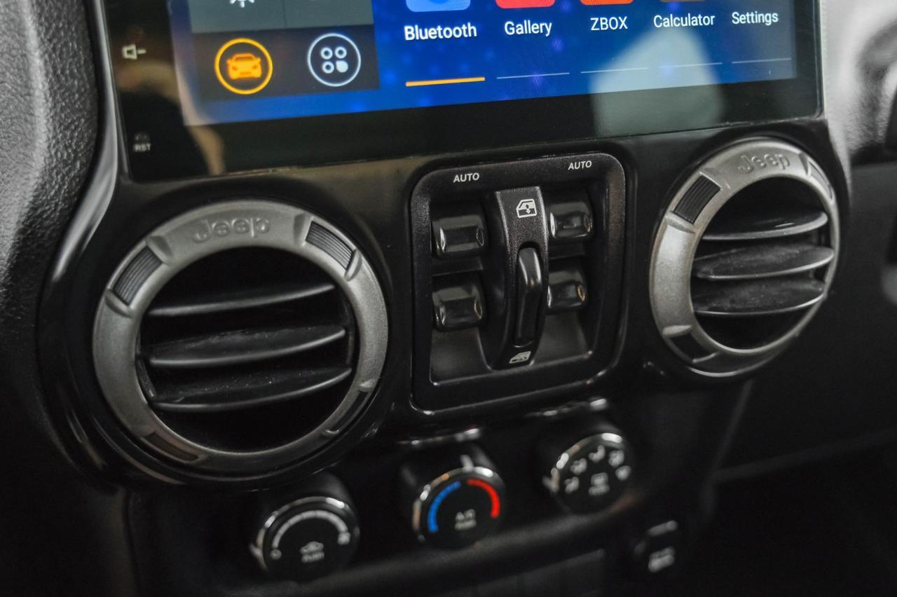 2014 Jeep Wrangler UNLIMITED SPORT 4WD AUTOMATIC HARD TOP CONVERTIBLE CRUISE CONTRO Carrollton TX