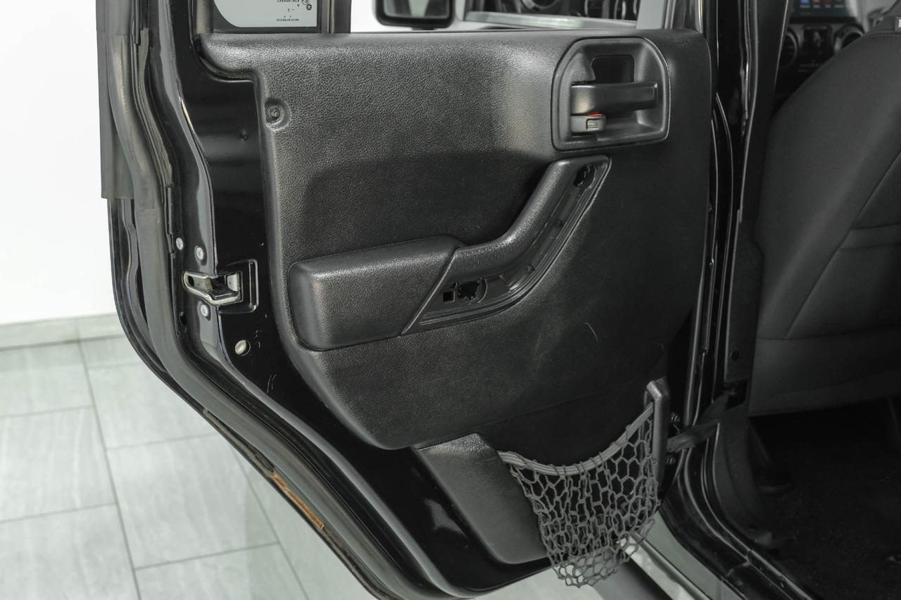 2014 Jeep Wrangler UNLIMITED SPORT 4WD AUTOMATIC HARD TOP CONVERTIBLE CRUISE CONTRO Carrollton TX