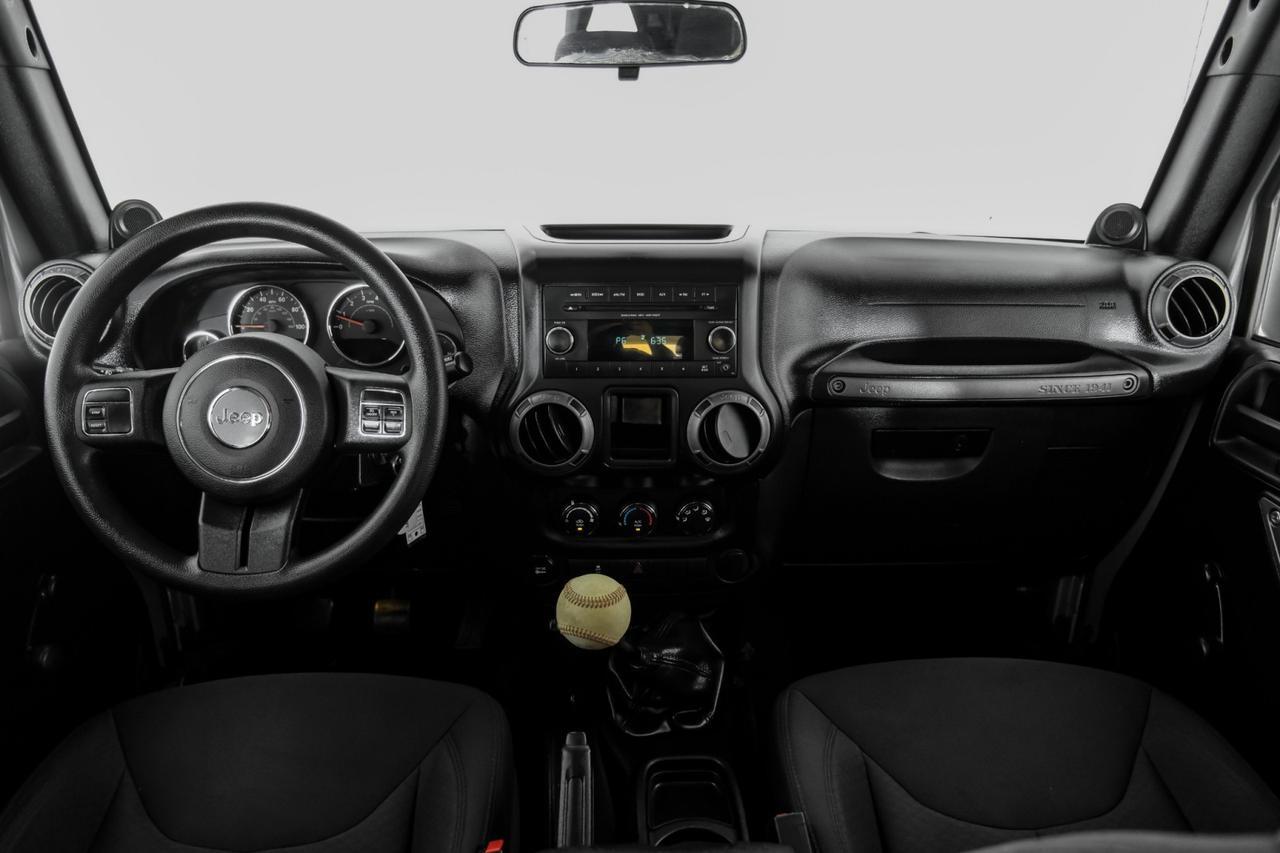 2014 Jeep Wrangler UNLIMITED SPORT 4WD SOFT TOP CONVERTIBLE CRUISE CONTROL ALLOY WH Carrollton TX