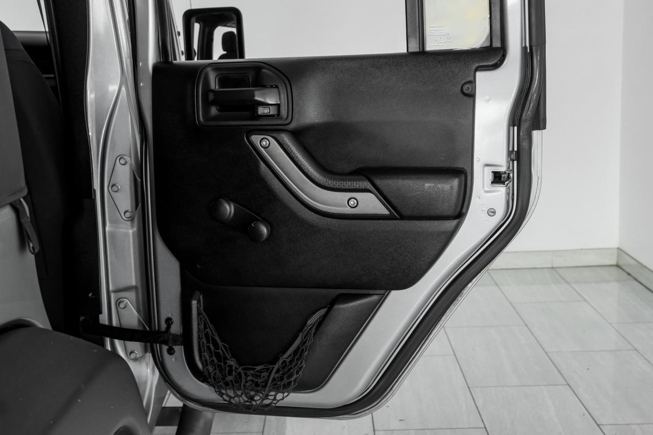 2014 Jeep Wrangler UNLIMITED SPORT 4WD SOFT TOP CONVERTIBLE CRUISE CONTROL ALLOY WH Carrollton TX