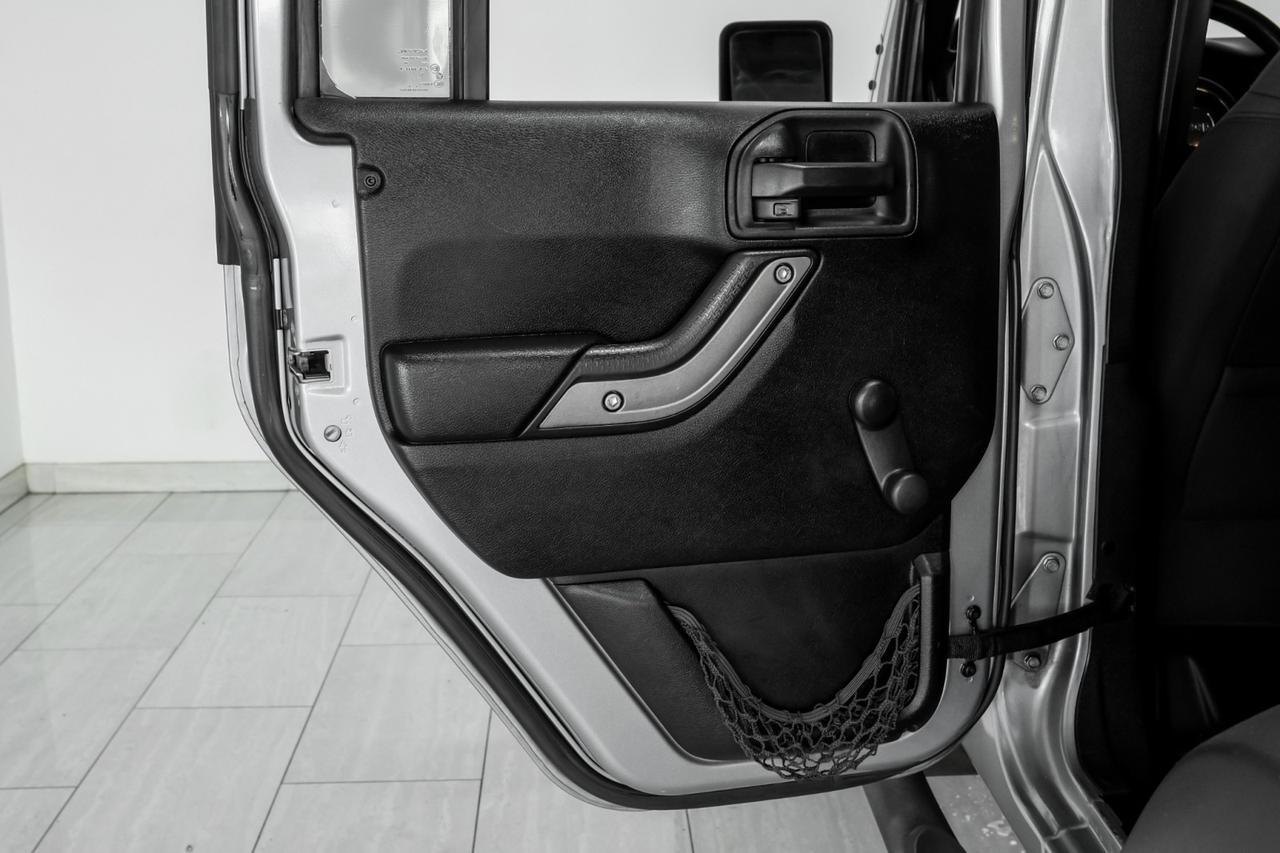 2014 Jeep Wrangler UNLIMITED SPORT 4WD SOFT TOP CONVERTIBLE CRUISE CONTROL ALLOY WH Carrollton TX