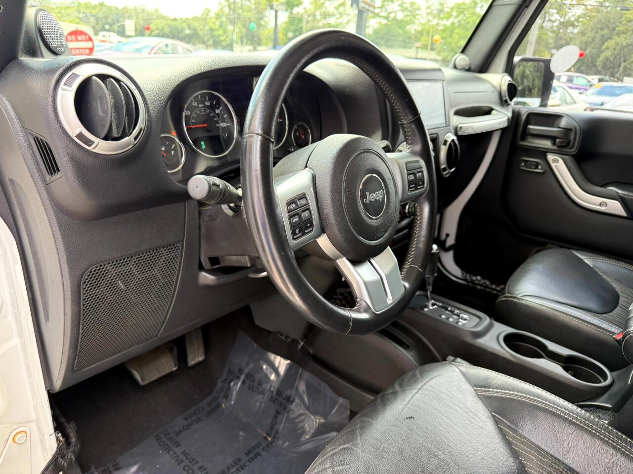 2014 Jeep Wrangler Unlimited 4WD 4dr Freedom Edition *Ltd Avail* Jacksonville FL