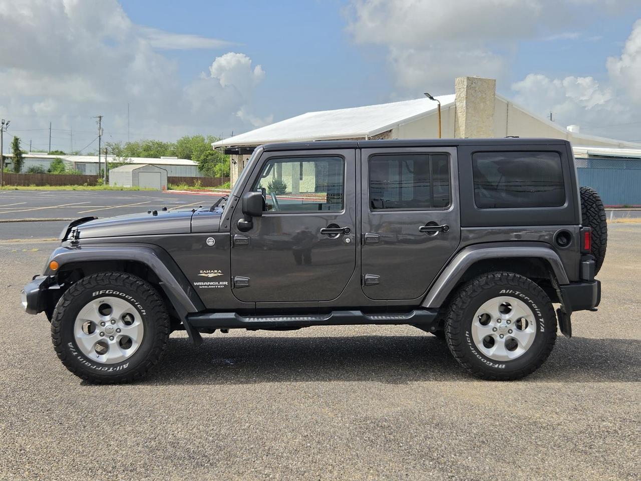 2014 Jeep Wrangler Unlimited 4WD 4dr Sahara Beeville TX