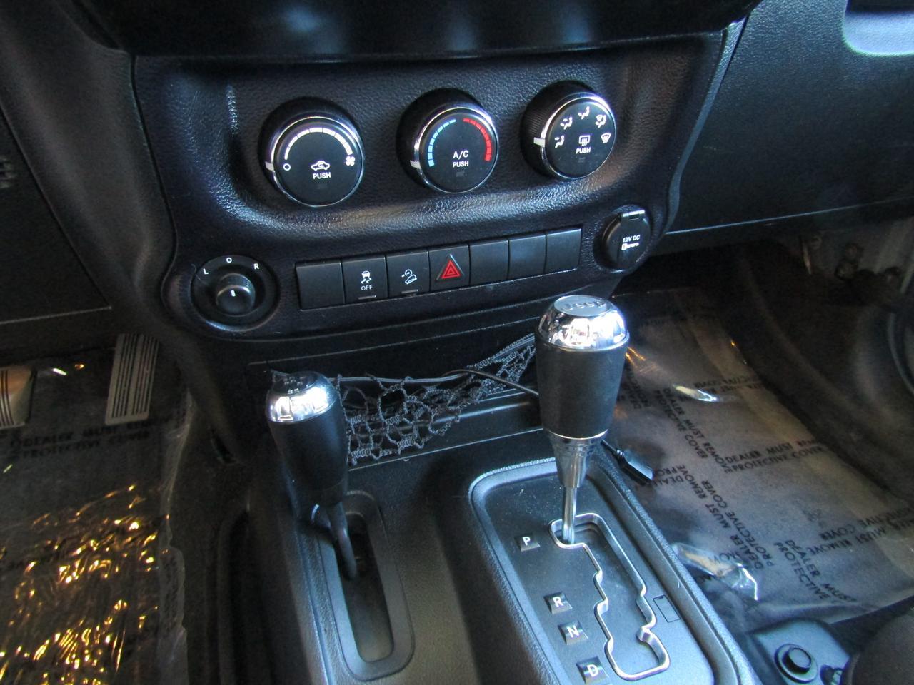2014 Jeep Wrangler Unlimited 4WD 4dr Sport Grand Prairie TX