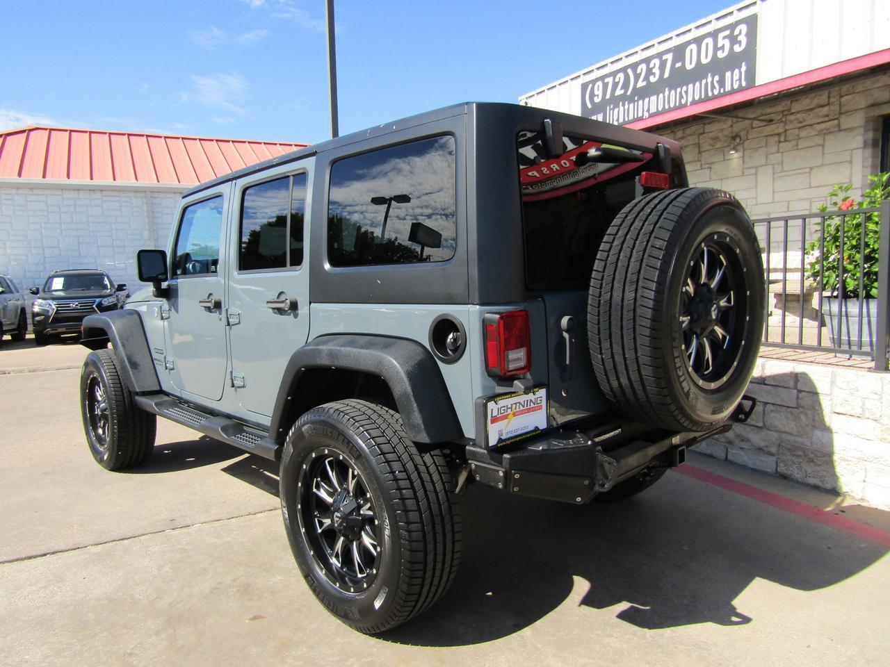 2014 Jeep Wrangler Unlimited 4WD 4dr Sport Grand Prairie TX