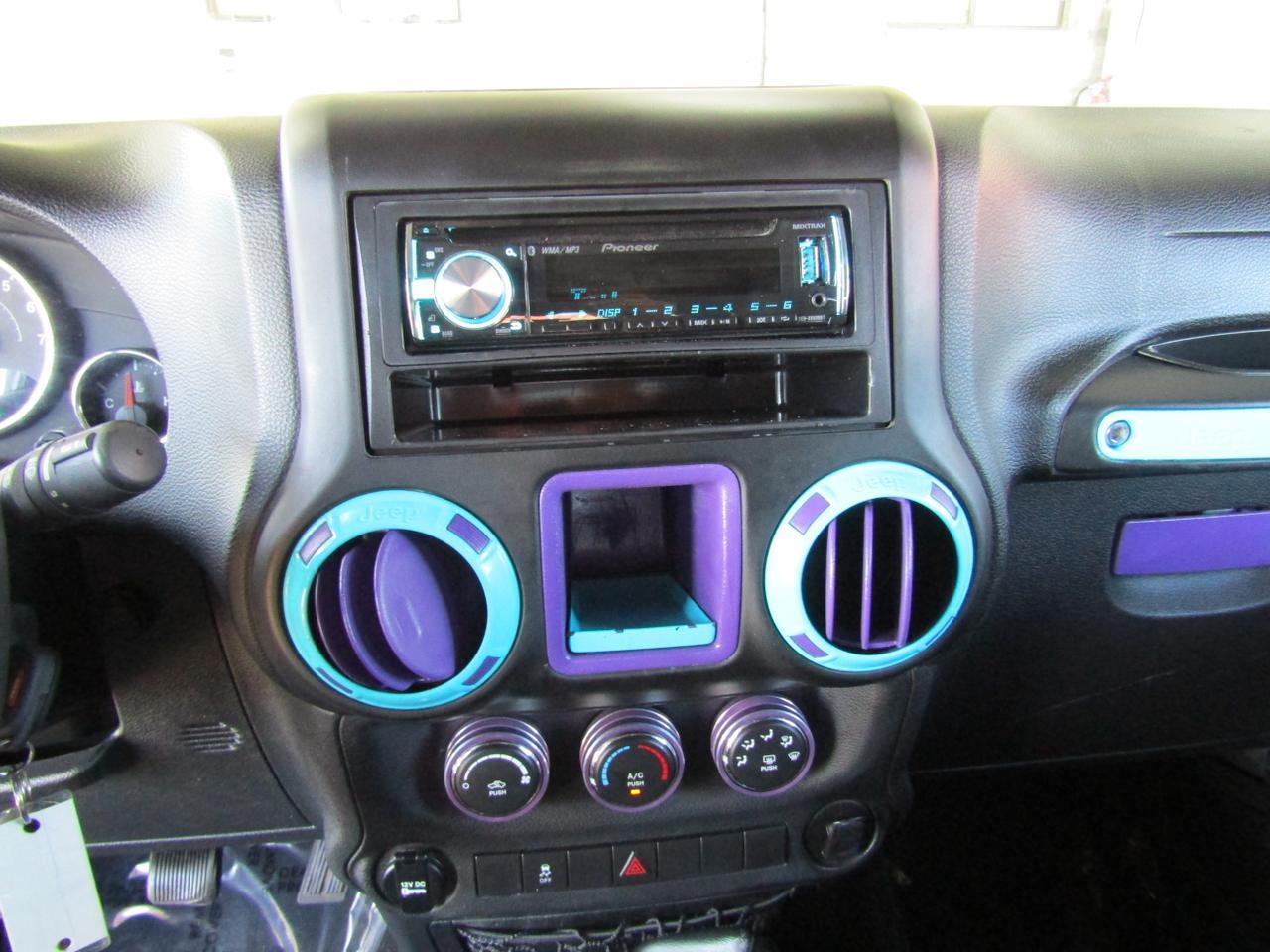 2014 Jeep Wrangler Unlimited 4WD 4dr Willys Wheeler Grand Prairie TX