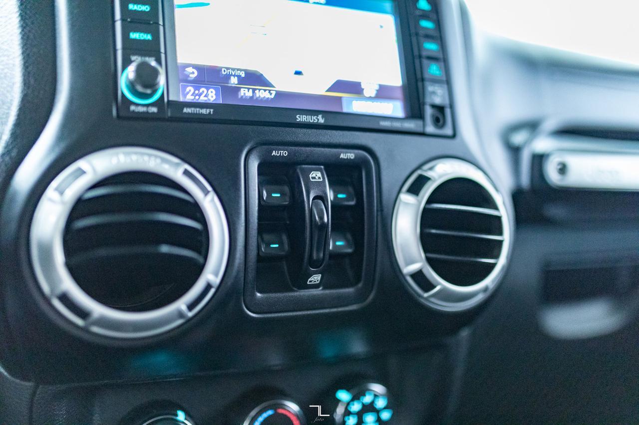 2014 Jeep Wrangler Unlimited 4x4 Rubicon Nav Red Deer AB