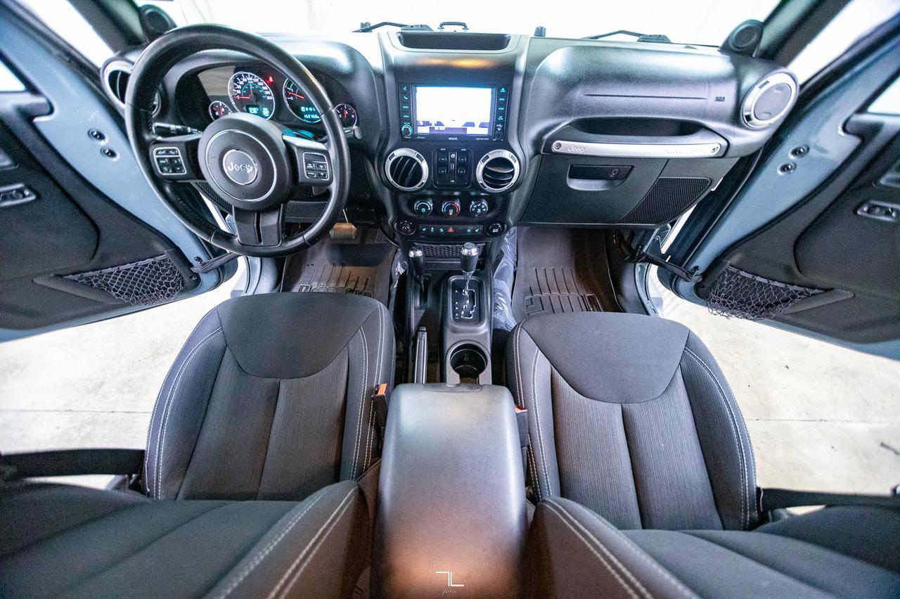 2014 Jeep Wrangler Unlimited 4x4 Rubicon Nav Red Deer AB