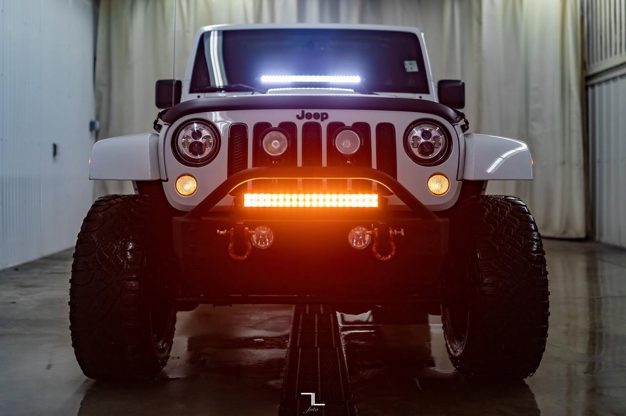 2014 Jeep Wrangler Unlimited 4x4 Sahara Polar Edition Leather Nav Fuel Wheels Red Deer AB