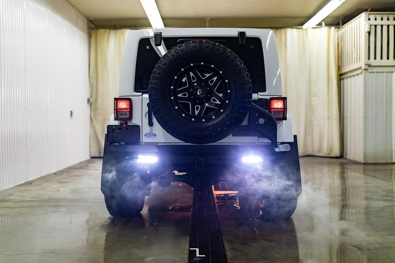 2014 Jeep Wrangler Unlimited 4x4 Sahara Polar Edition Leather Nav Fuel Wheels Red Deer AB