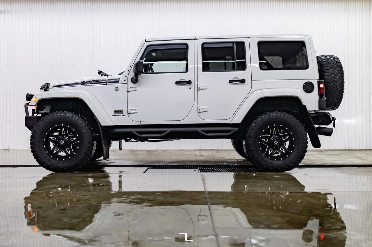 2014 Jeep Wrangler Unlimited 4x4 Sahara Polar Edition Leather Nav Fuel Wheels Red Deer AB