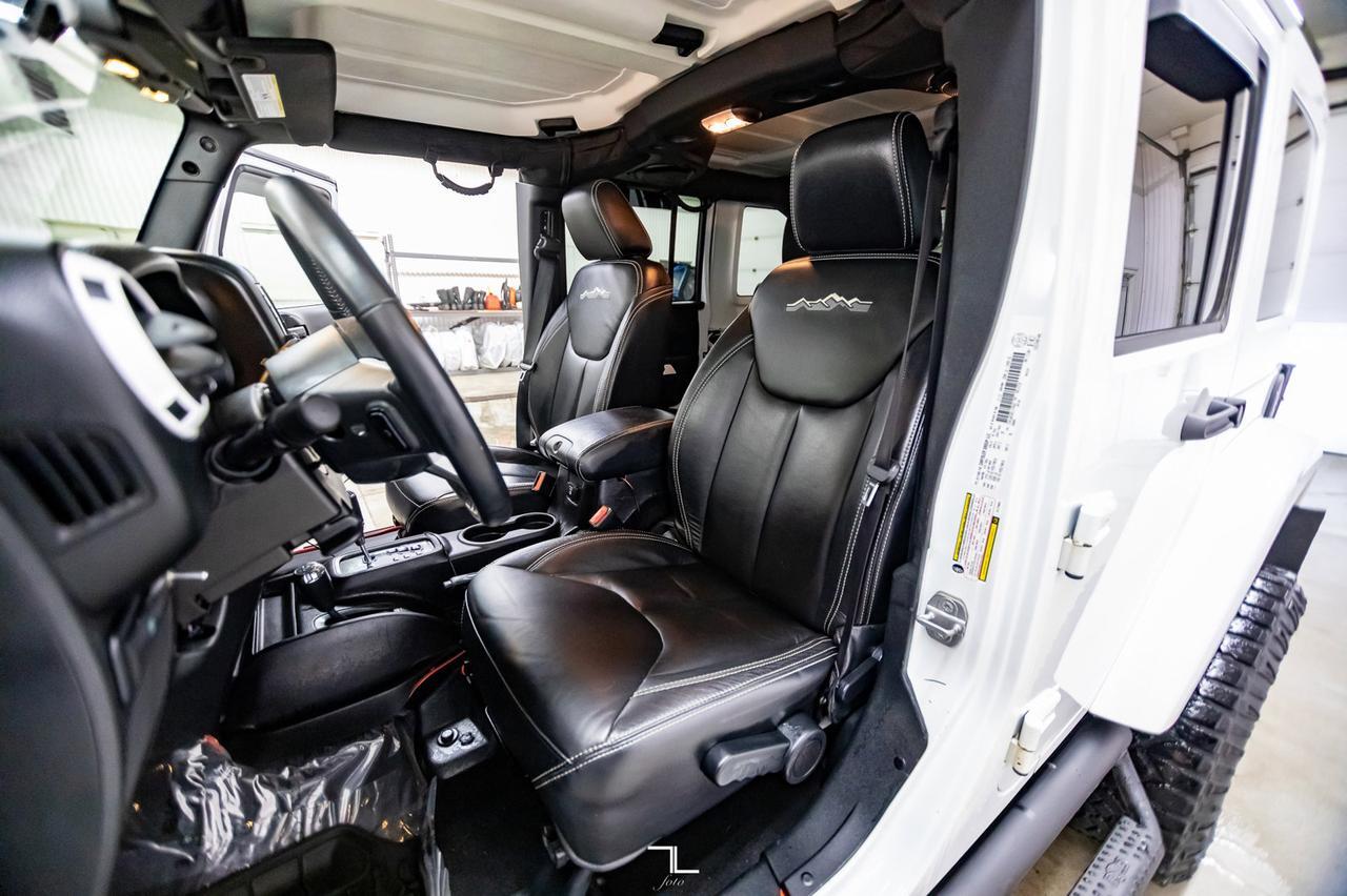 2014 Jeep Wrangler Unlimited 4x4 Sahara Polar Edition Leather Nav Fuel Wheels Red Deer AB