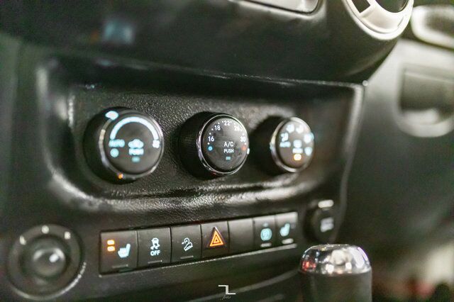 2014 Jeep Wrangler Unlimited 4x4 Sahara Polar Edition Leather Nav Fuel Wheels Red Deer AB