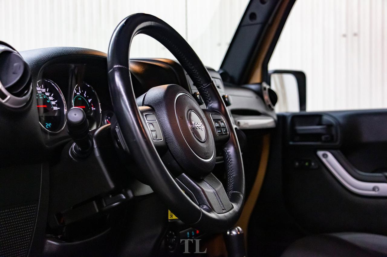 2014 Jeep Wrangler Unlimited 4x4 Sahara Red Deer AB