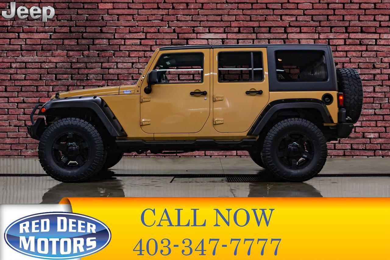 2014 Jeep Wrangler Unlimited 4x4 Sahara