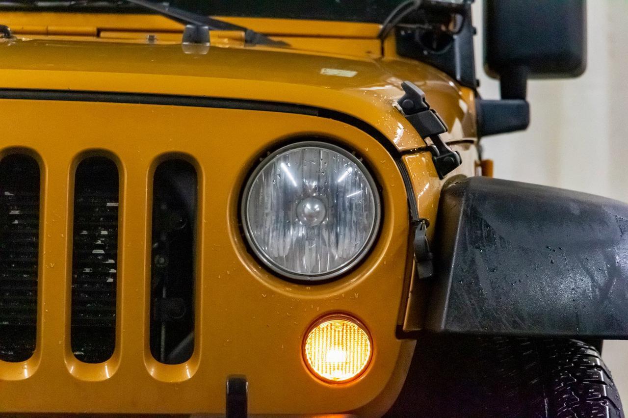 2014 Jeep Wrangler Unlimited 4x4 Sport Red Deer AB