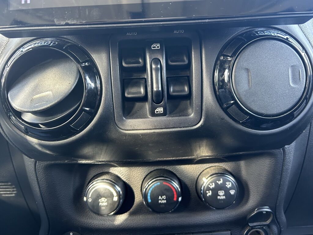 2014 Jeep Wrangler Unlimited Altitude Crestwood KY