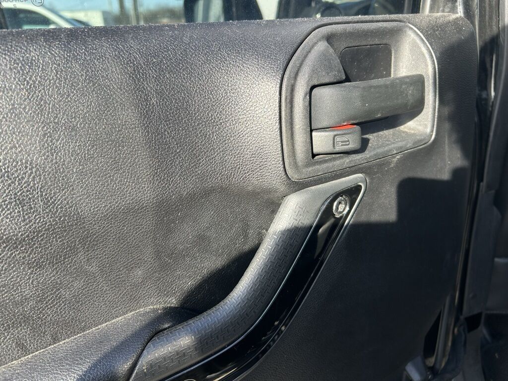 2014 Jeep Wrangler Unlimited Altitude Crestwood KY