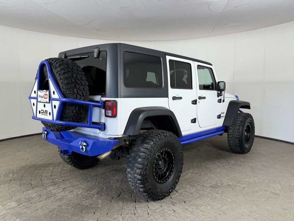2014 Jeep Wrangler Unlimited Hard Top Sport 4x4 w/Upgrades Maumee OH
