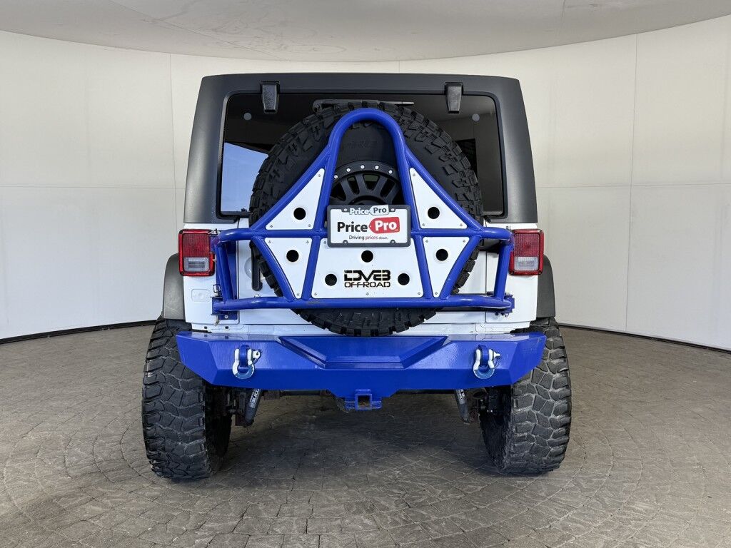 2014 Jeep Wrangler Unlimited Hard Top Sport 4x4 w/Upgrades Maumee OH
