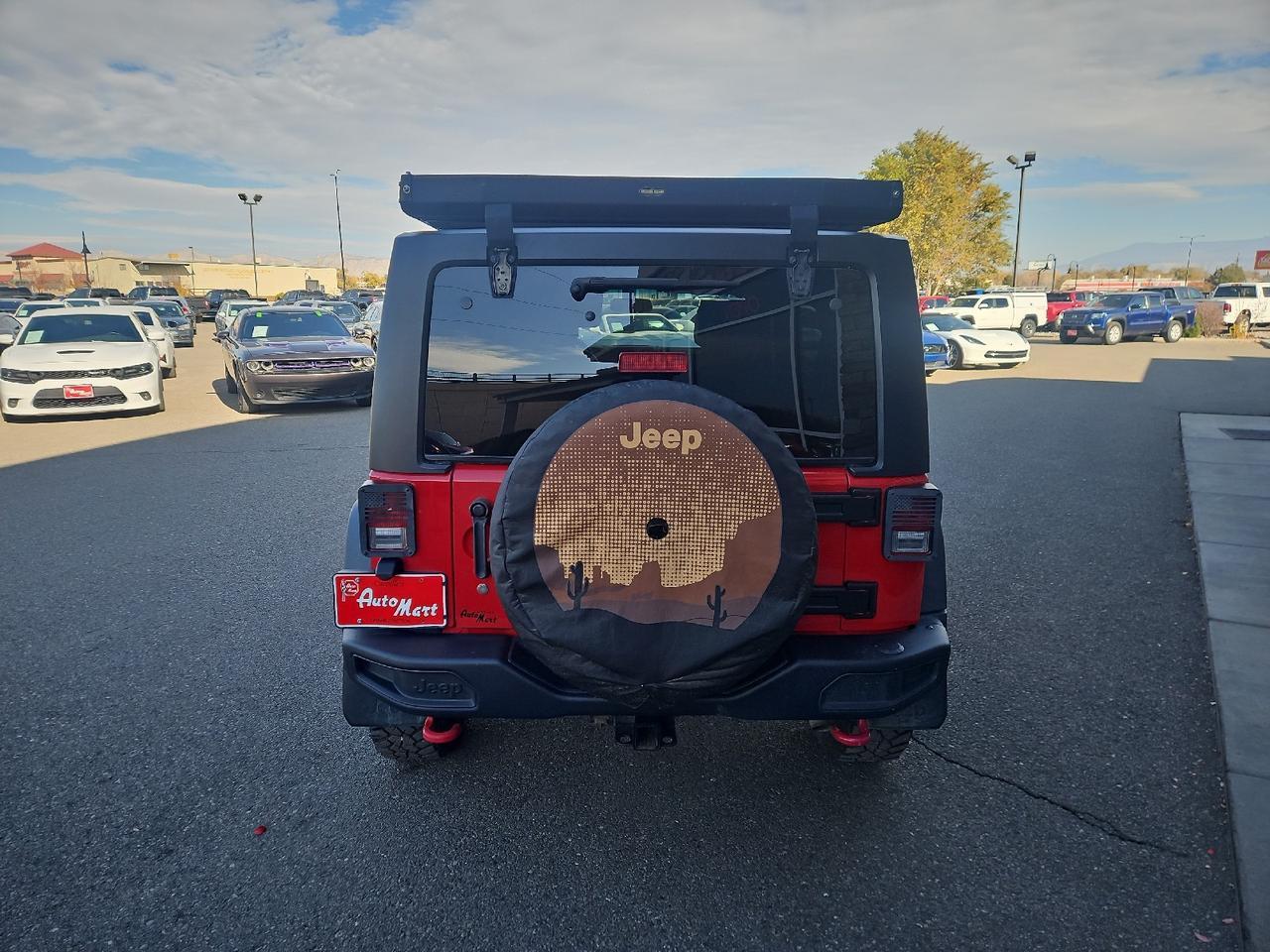 2014 Jeep Wrangler Unlimited Rubicon photo 4