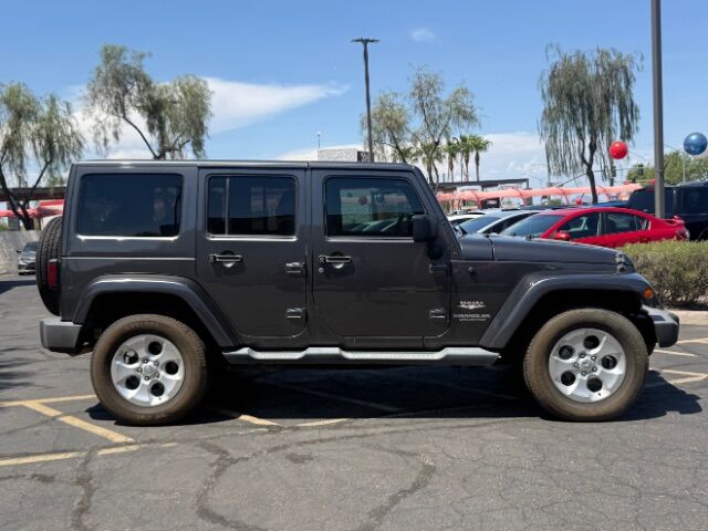 2014 Jeep Wrangler Unlimited Sahara 4WD