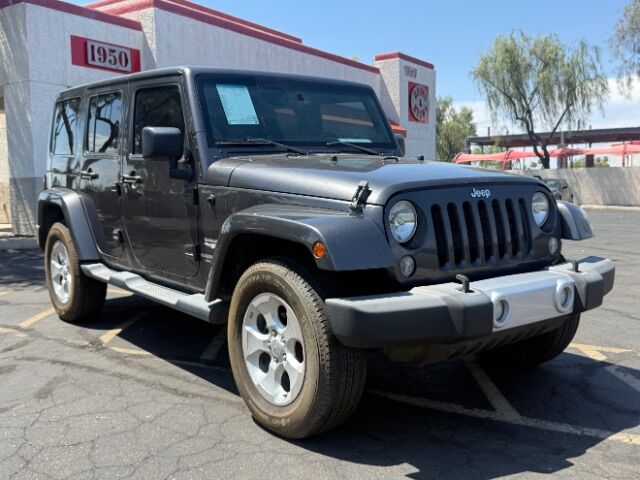 2014 Jeep Wrangler Unlimited Sahara 4WD
