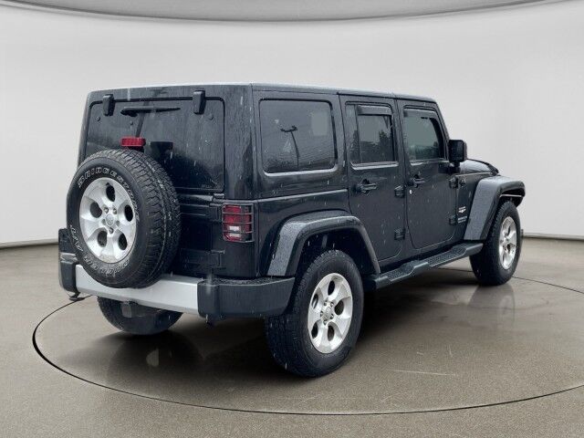 2014 Jeep Wrangler Unlimited Sahara Cleveland OH