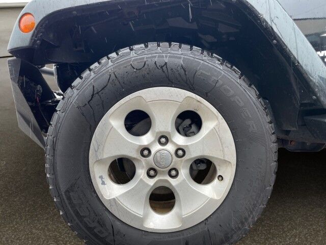 2014 Jeep Wrangler Unlimited Sahara Cleveland OH