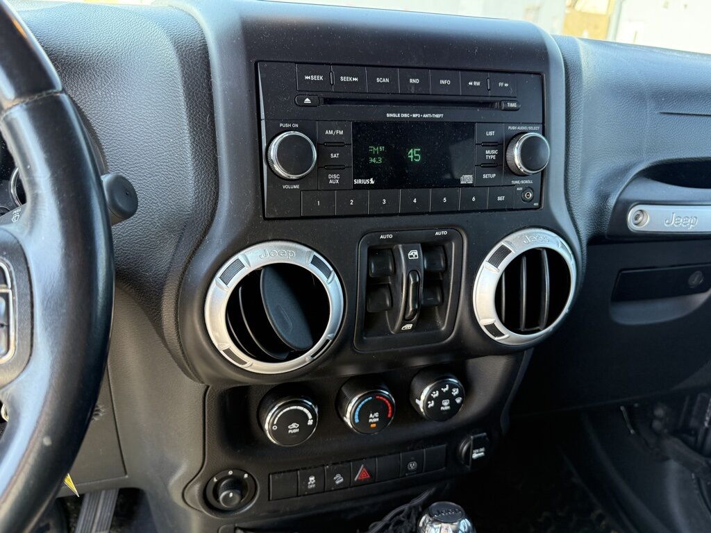 2014 Jeep Wrangler Unlimited Sahara Crestwood KY