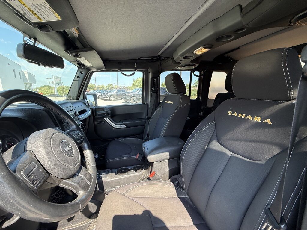 2014 Jeep Wrangler Unlimited Sahara Crestwood KY