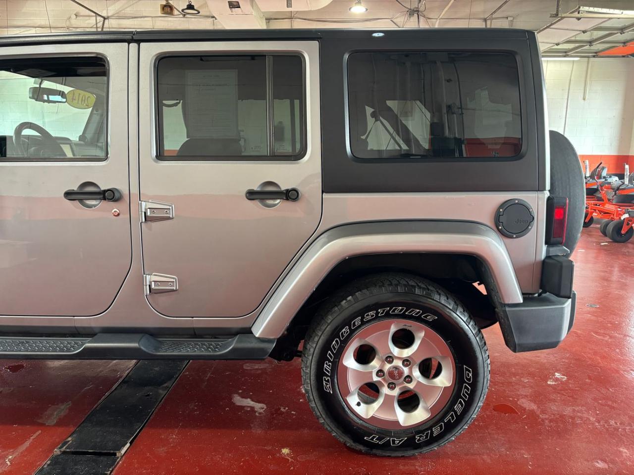 2014 Jeep Wrangler Unlimited Sahara Franklin OH