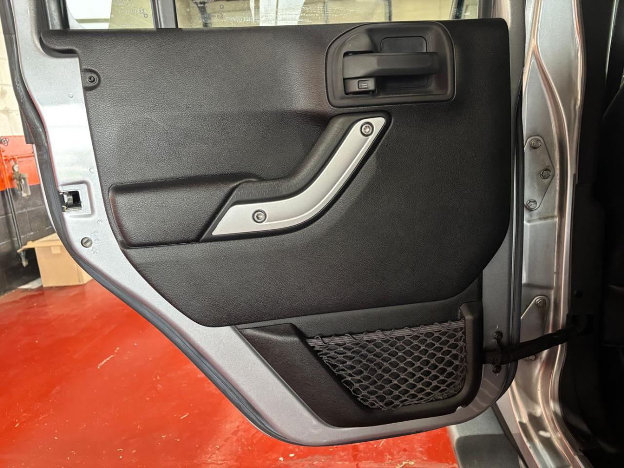 2014 Jeep Wrangler Unlimited Sahara Franklin OH