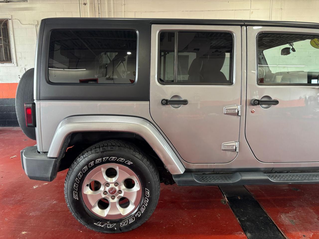 2014 Jeep Wrangler Unlimited Sahara Franklin OH