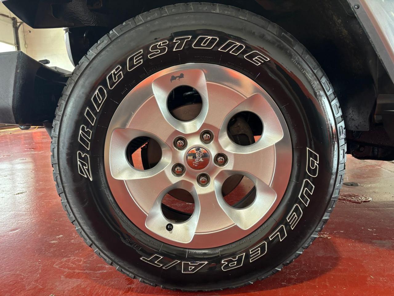 2014 Jeep Wrangler Unlimited Sahara Franklin OH
