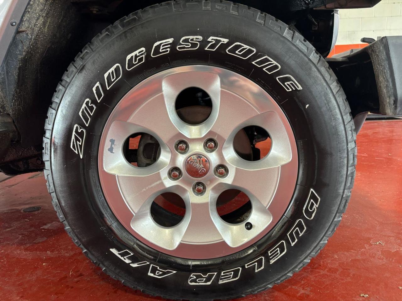 2014 Jeep Wrangler Unlimited Sahara Franklin OH