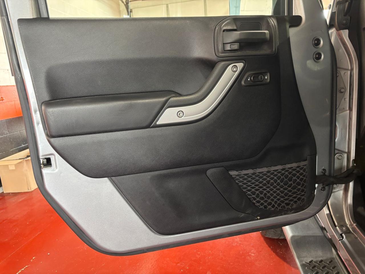 2014 Jeep Wrangler Unlimited Sahara Franklin OH