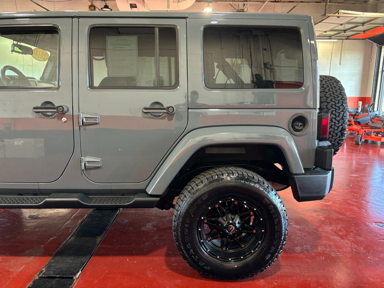 2014 Jeep Wrangler Unlimited Sahara Franklin OH