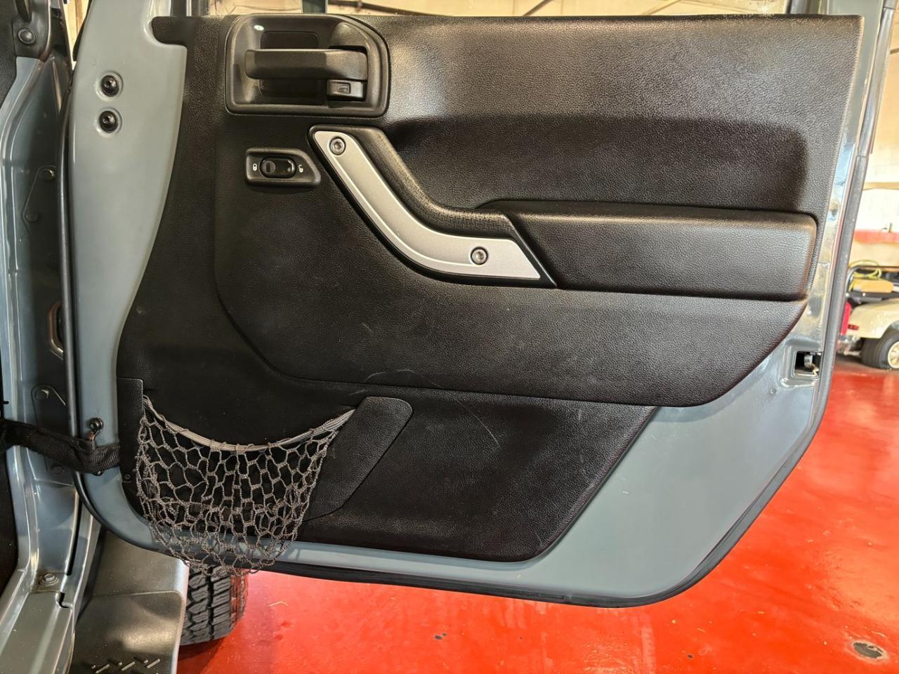 2014 Jeep Wrangler Unlimited Sahara Franklin OH