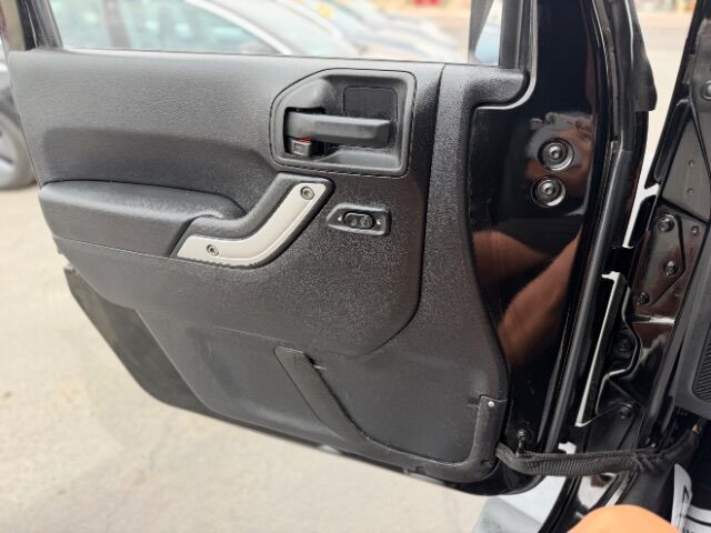 2014 Jeep Wrangler Unlimited Sahara Mesa AZ