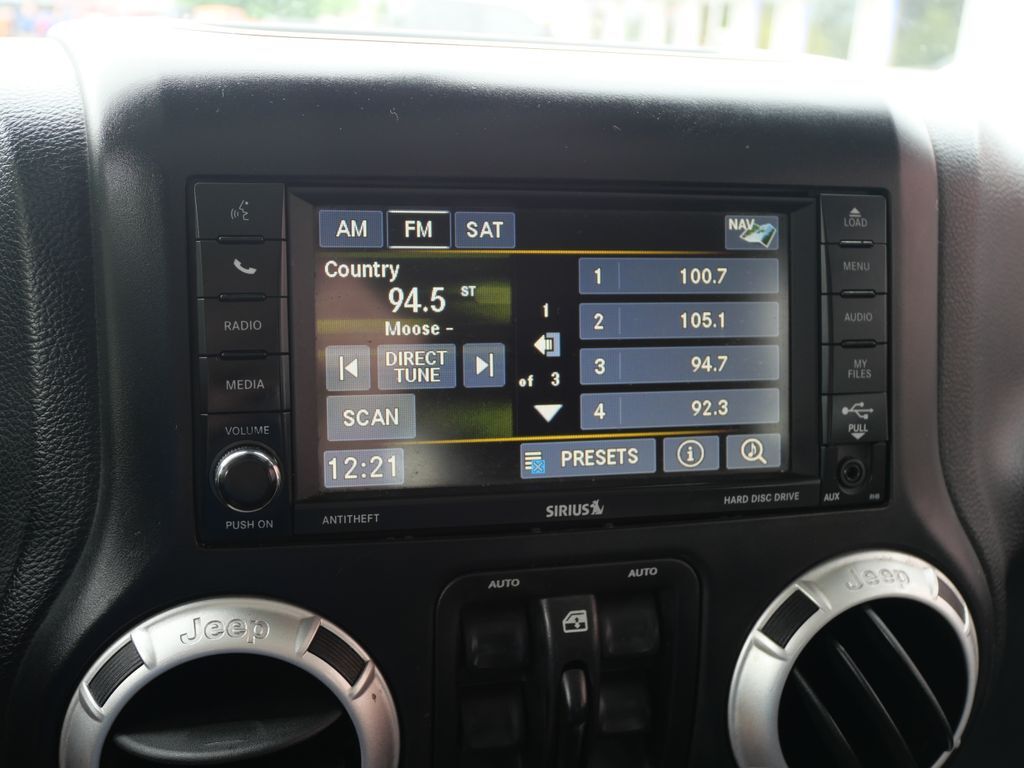 2014 Jeep Wrangler Unlimited Sahara Mt Pleasant MI