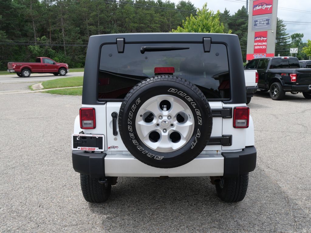 2014 Jeep Wrangler Unlimited Sahara Mt Pleasant MI